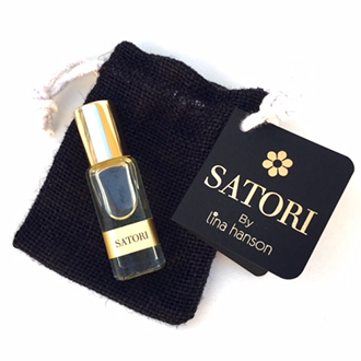 lina-hanson-satori-perfume_large